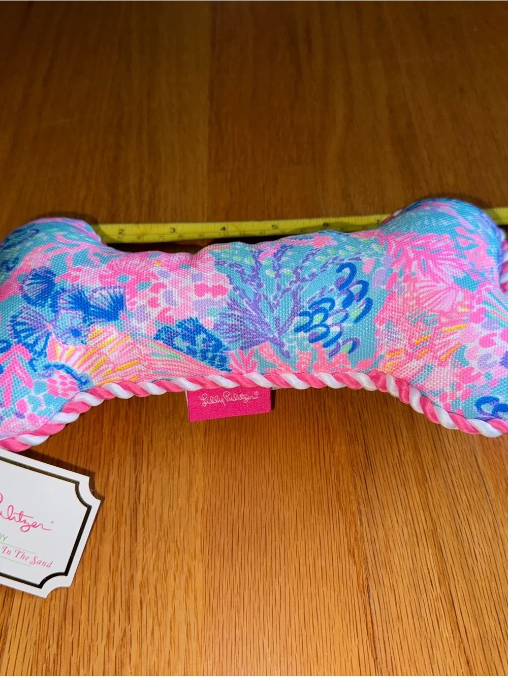 NWT Lilly Pulitzer Dog Squeaky Toy Splendor in the Sand Plush Rope Trim 9.5”